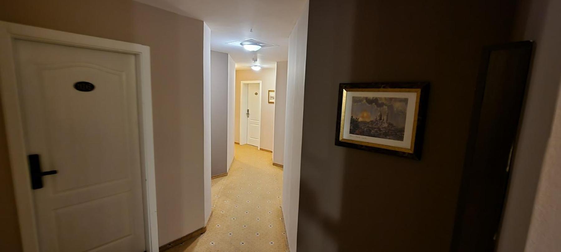 Hotel Bluebell Охрид Екстер'єр фото