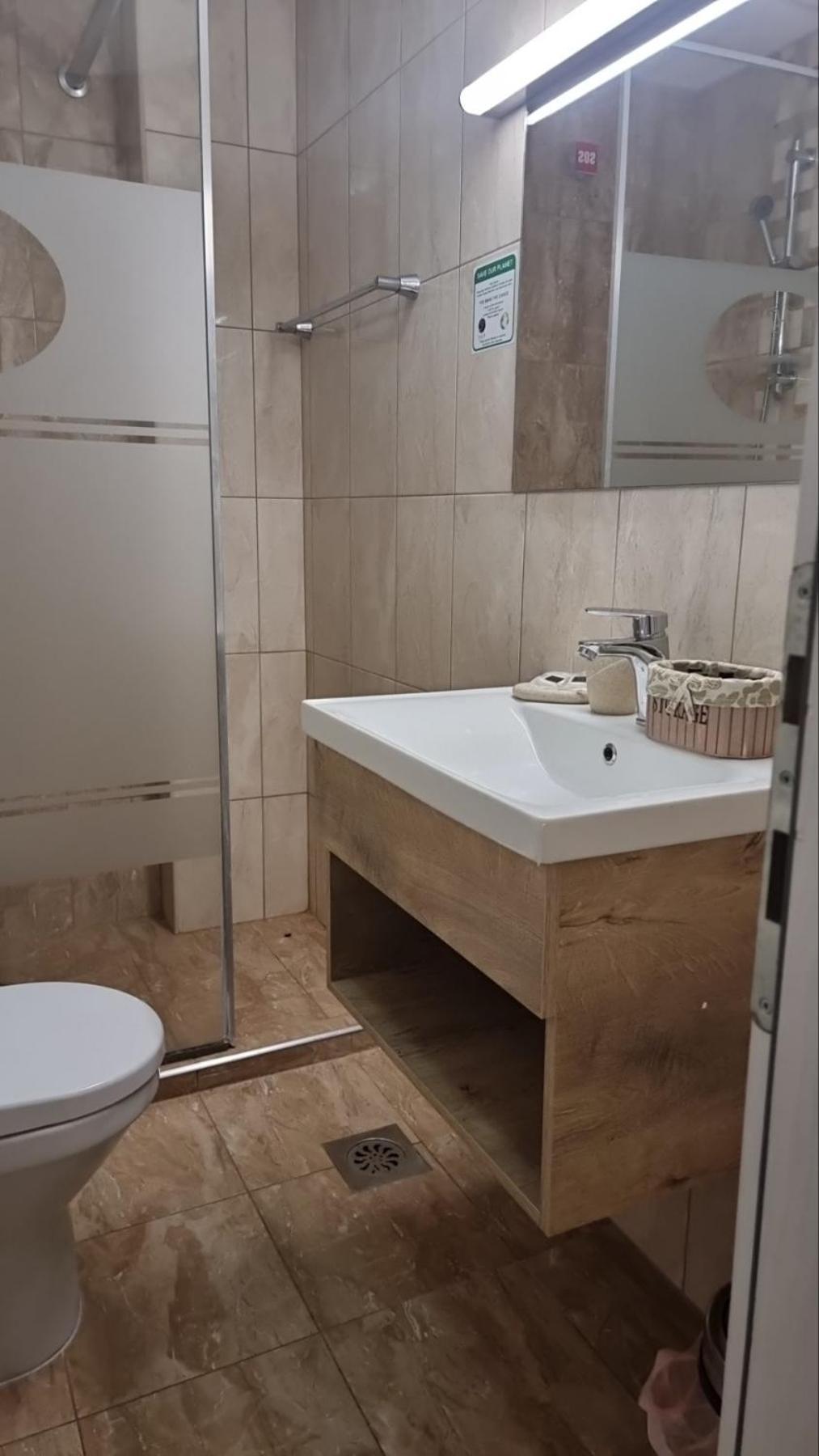 Hotel Bluebell Охрид Екстер'єр фото